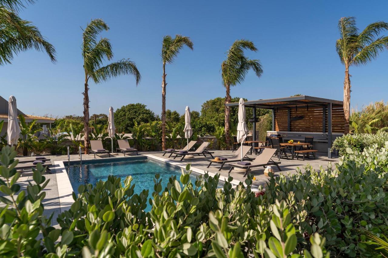Palmeral Luxury Suites Kremastí Esterno foto