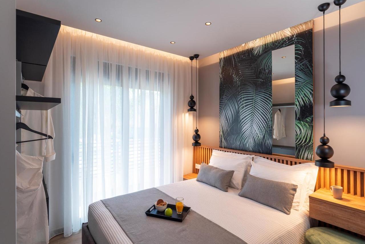 Palmeral Luxury Suites Kremastí Esterno foto