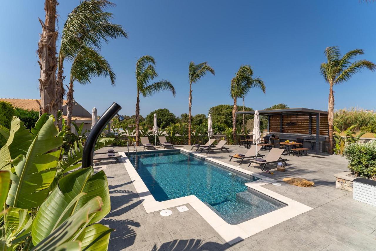 Palmeral Luxury Suites Kremastí Esterno foto
