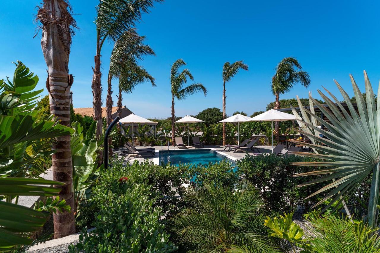 Palmeral Luxury Suites Kremastí Esterno foto